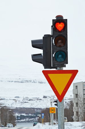 Caring and Sharing Traffic Signal